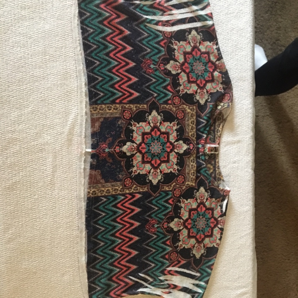 Aztec print crop top